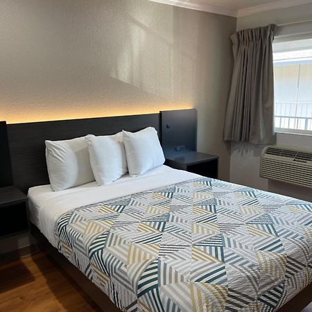 Motel 6 Sacramento, Ca - Downtown 외부 사진